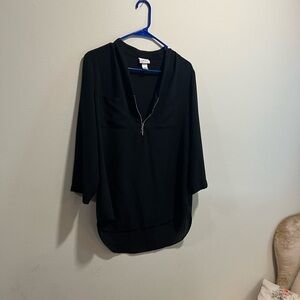 Black Women's Top with Zipper Detail
